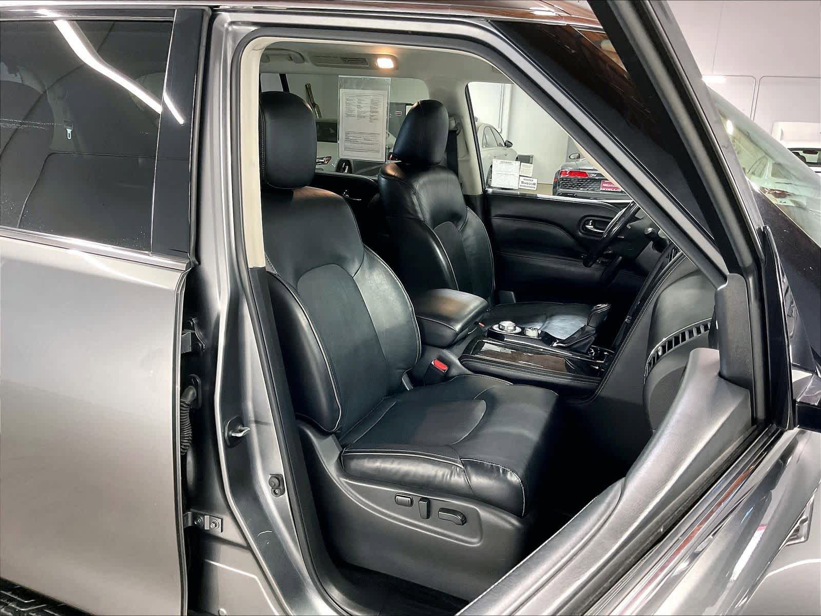 Used 2021 INFINITI QX80 Luxe AWD/4WD image 10