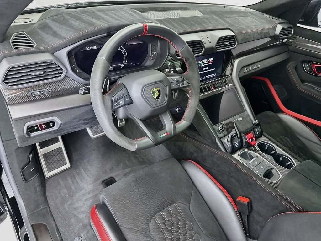 Used 2023 Lamborghini Urus Performante AWD/4WD image 9