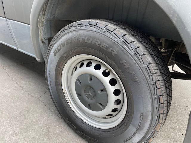 Used 2018 Mercedes-Benz Sprinter 2500 image 8