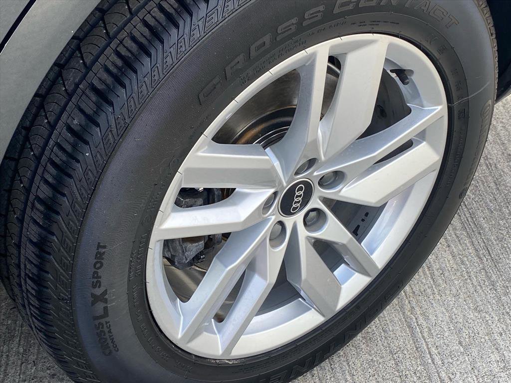 Used 2023 Audi Q5 2.0T Premium w/ Convenience Package image 21