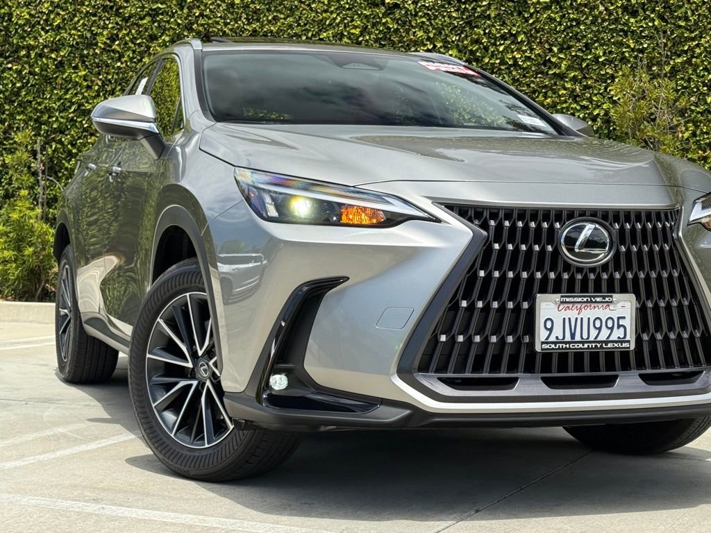 Certified 2024 Lexus NX 250 FWD image 6