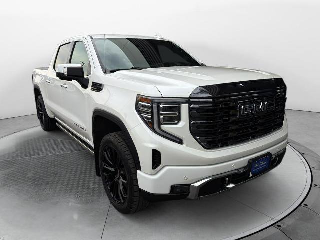 Used 2023 GMC Sierra 1500 Denali Ultimate AWD/4WD image 1