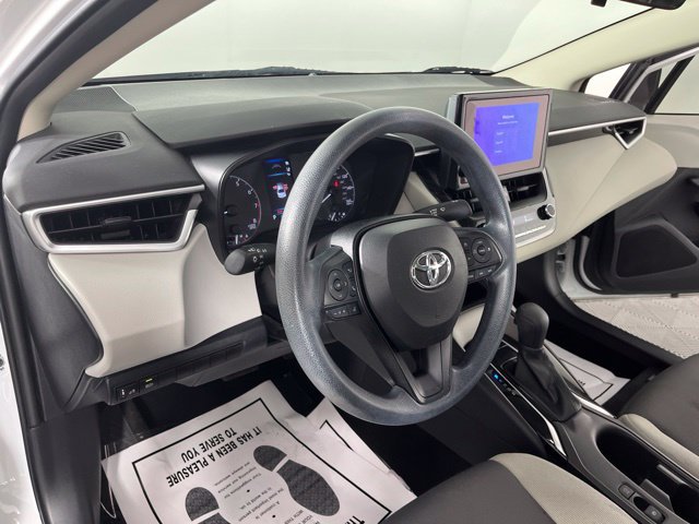 Used 2023 Toyota Corolla LE w/ LE Convenience Package FWD image 20