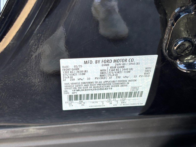 Used 2025 Ford Explorer Platinum w/ LUX Leather Package image 26