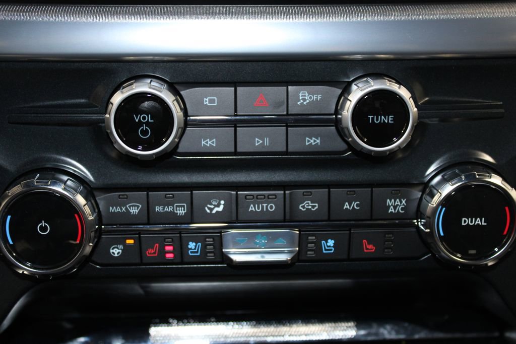 New 2025 Ford F150 Lariat w/ Equipment Group 502A High image 63