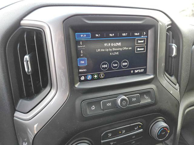 Used 2020 Chevrolet Silverado 1500 Custom w/ Custom Value Package image 19