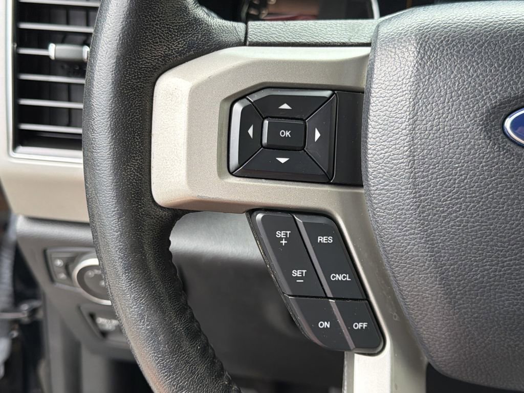 Used 2018 Ford F150 Lariat image 25