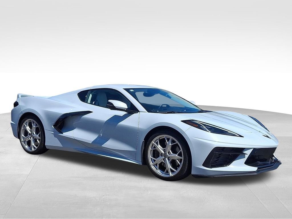 Used 2022 Chevrolet Corvette Stingray Premium Cpe w/ Z51 Performance Package image 1