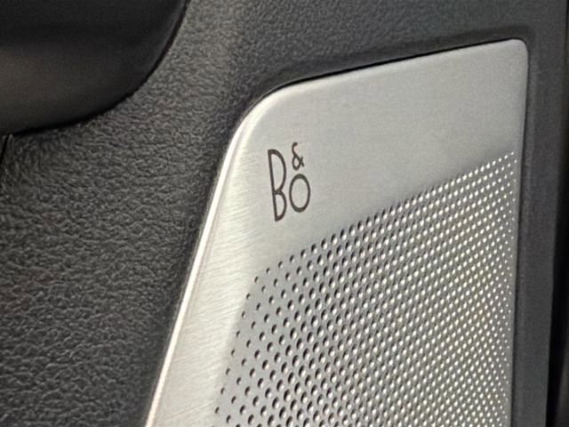 Used 2022 Ford F150 Raptor w/ Raptor 37 Performance Package image 19