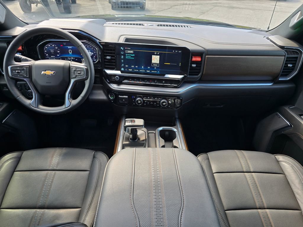 Certified 2023 Chevrolet Silverado 1500 High Country w/ High Country Premium Package AWD/4WD image 5