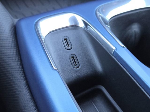 New 2026 Chevrolet Equinox EV LT image 8