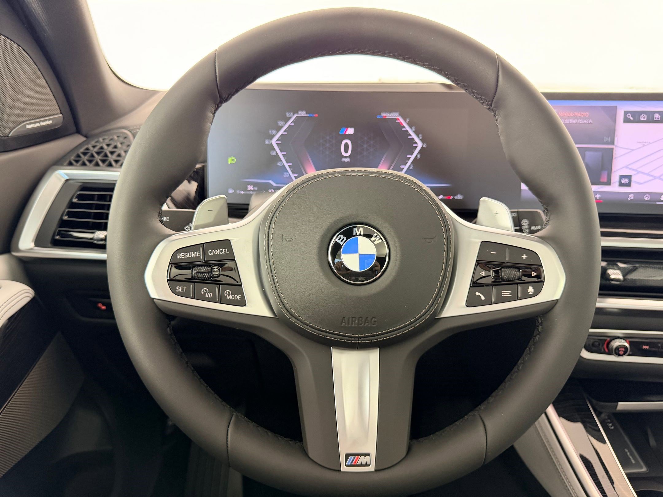 New 2026 BMW X5 xDrive40i AWD/4WD image 15