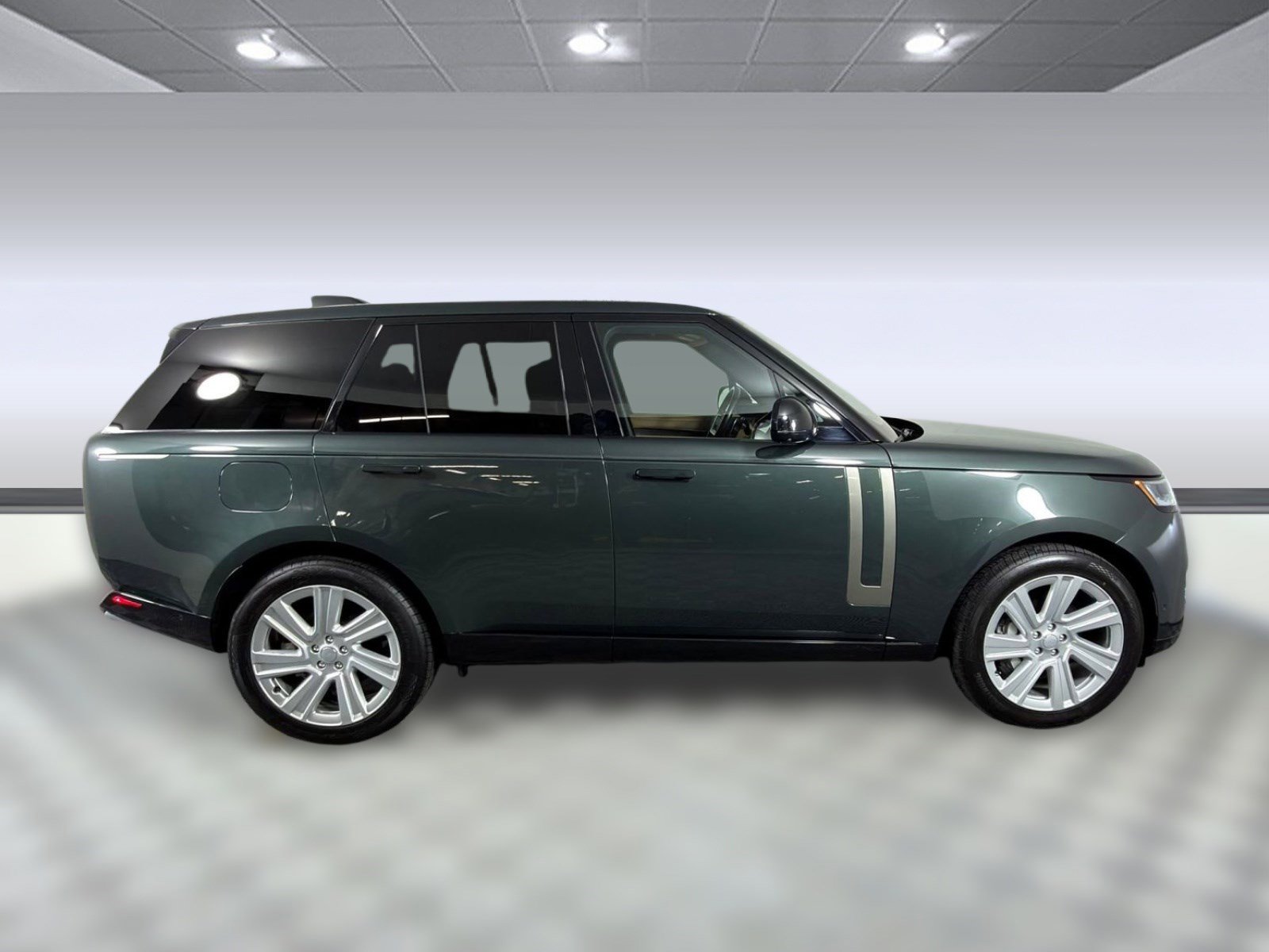 Used 2023 Land Rover Range Rover SE image 7