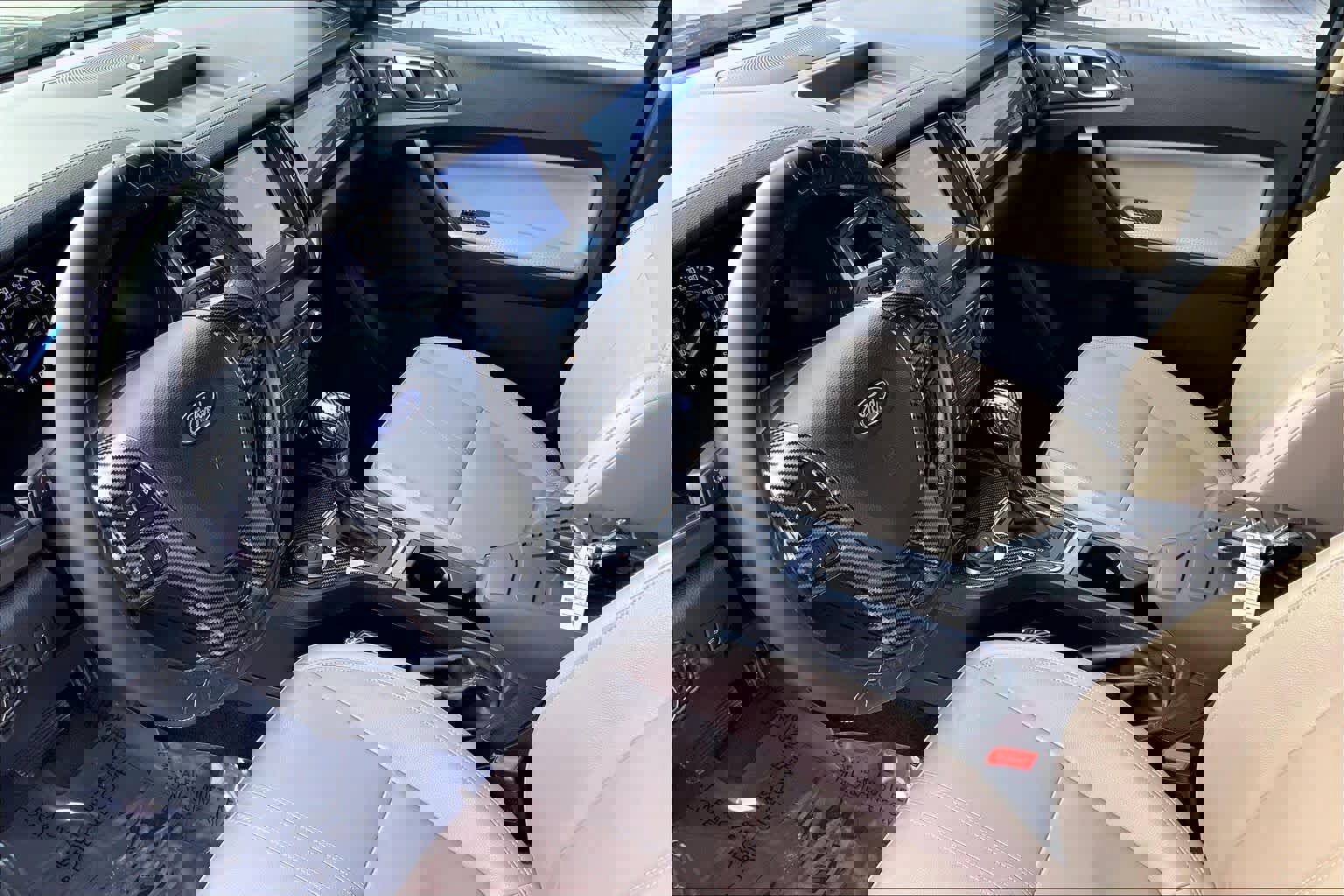 Used 2019 Ford Ranger Lariat w/ Equipment Group 501A Mid image 15