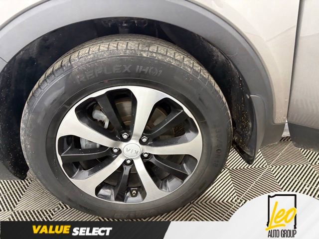 Used 2017 Kia Sorento EX w/ EX V6 Premium Package FWD image 23