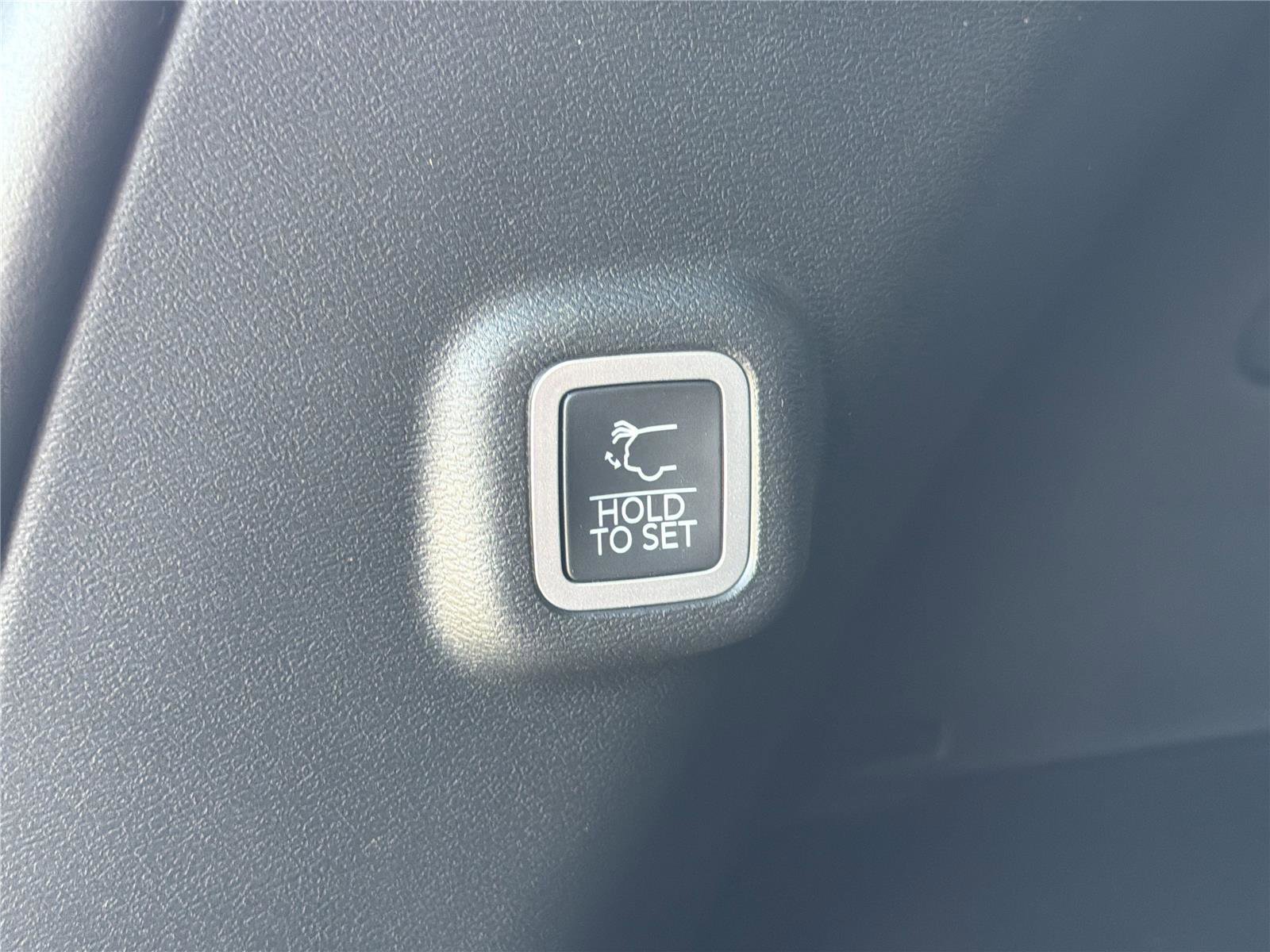 New 2026 Jeep Cherokee Limited image 16