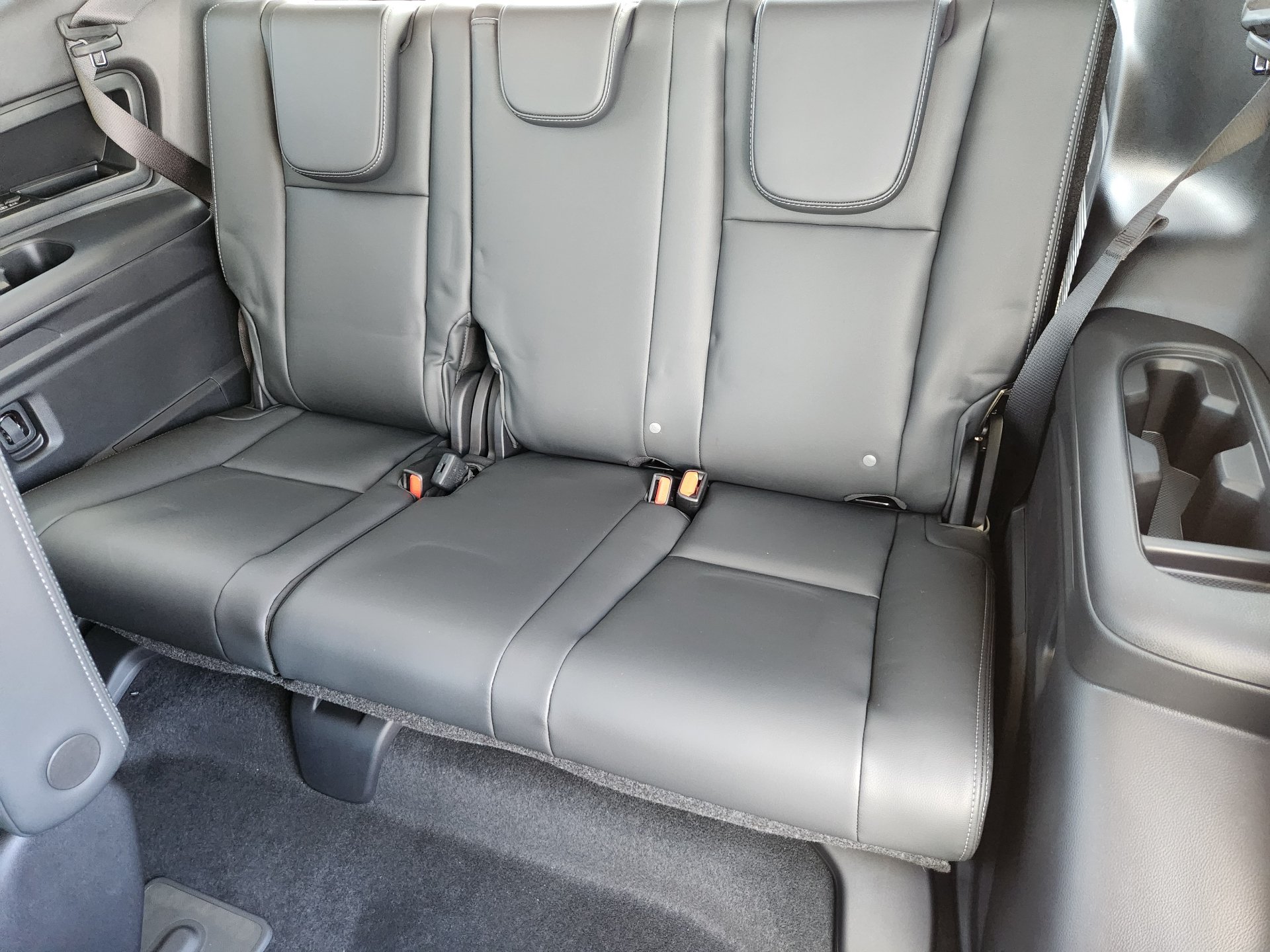 New 2026 Subaru Ascent Limited AWD/4WD image 24