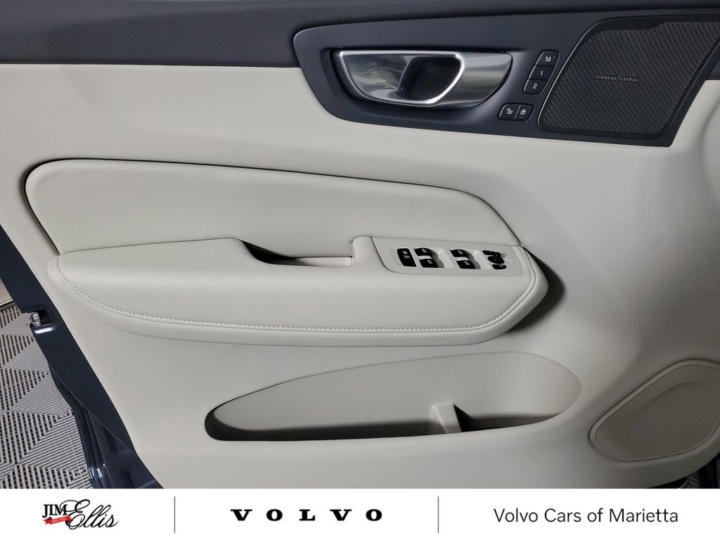 Used 2026 Volvo XC60 B5 Ultra w/ Protection Package Premier image 20