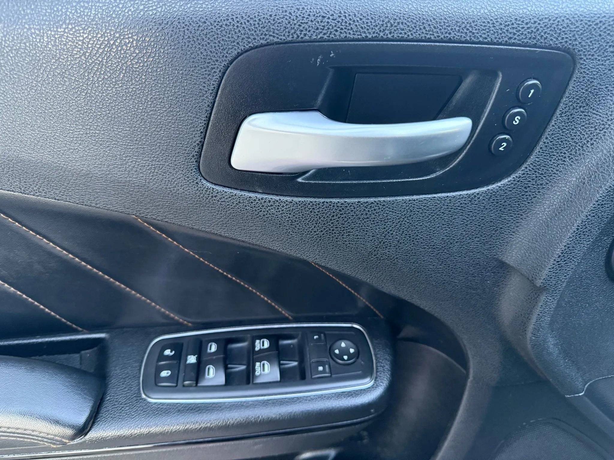 Used 2018 Dodge Charger R/T image 24