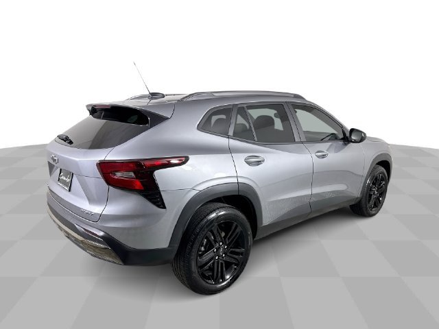 Used 2025 Chevrolet Trax ACTIV w/ Driver Confidence Package FWD image 8