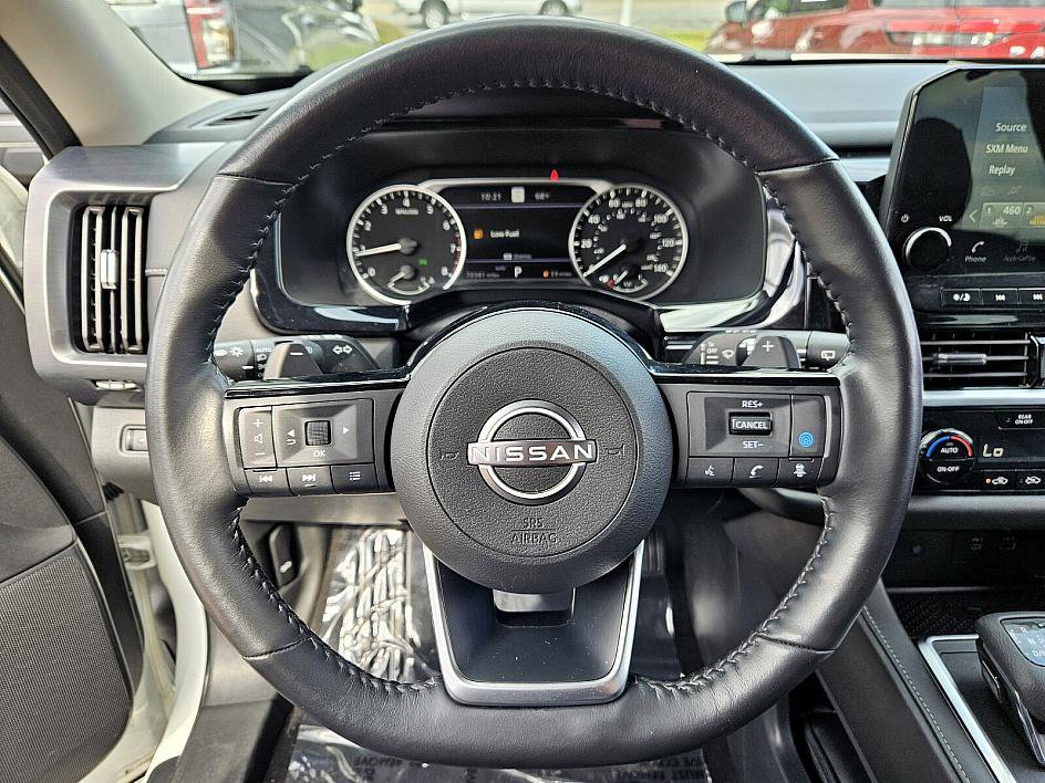Certified 2023 Nissan Pathfinder SL image 25