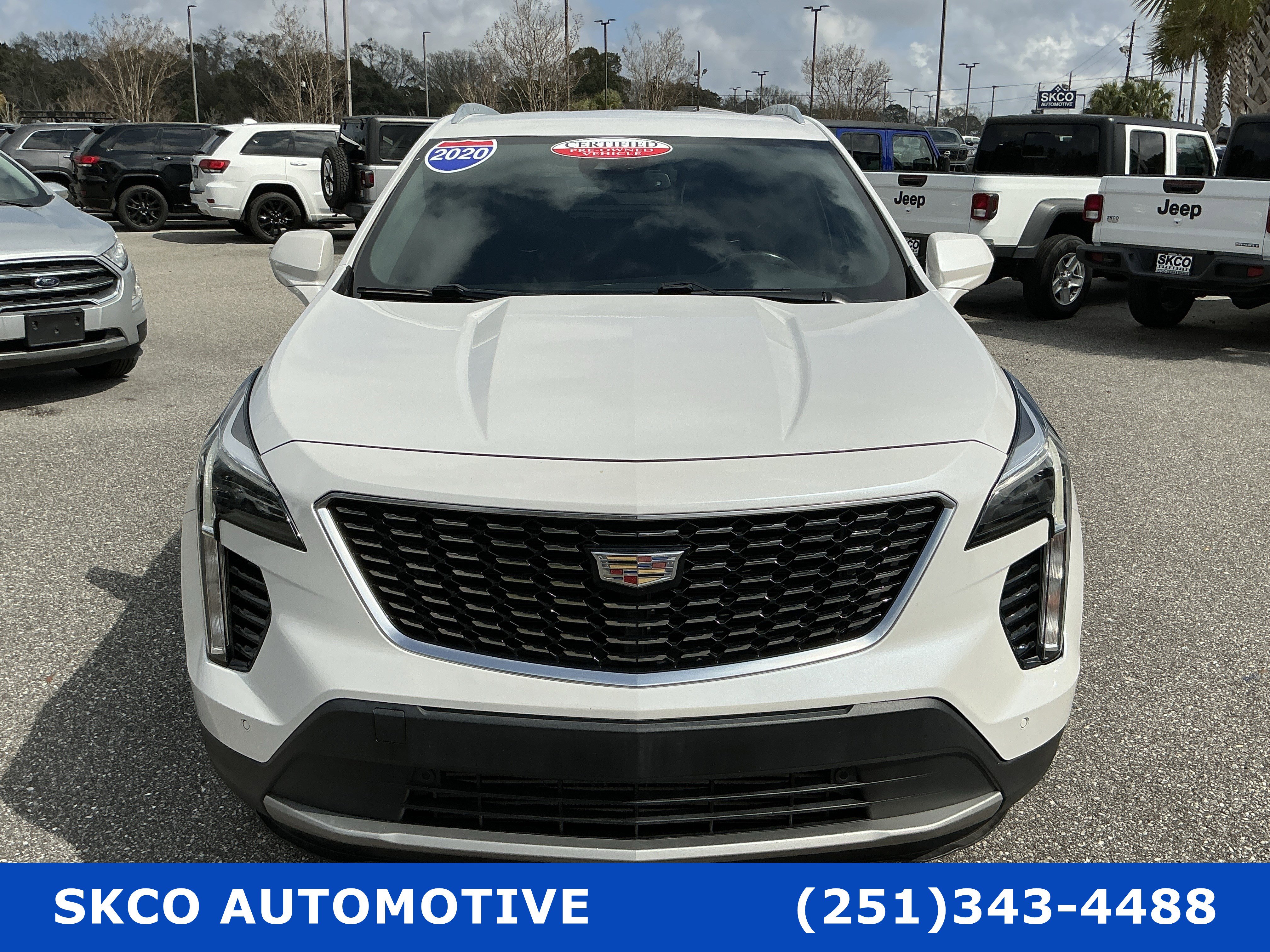 Used 2020 Cadillac XT4 Premium Luxury w/ Driver Awareness Package image 8
