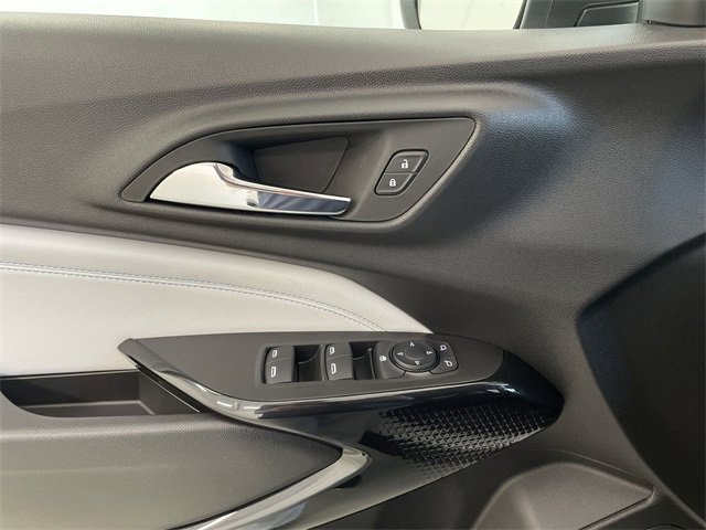 New 2025 Chevrolet Trax LT w/ Driver Confidence Package image 20