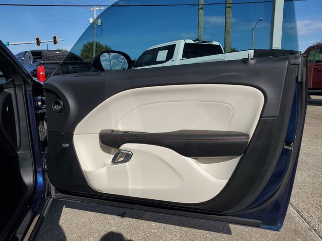 Used 2017 Dodge Challenger R/T Plus image 9