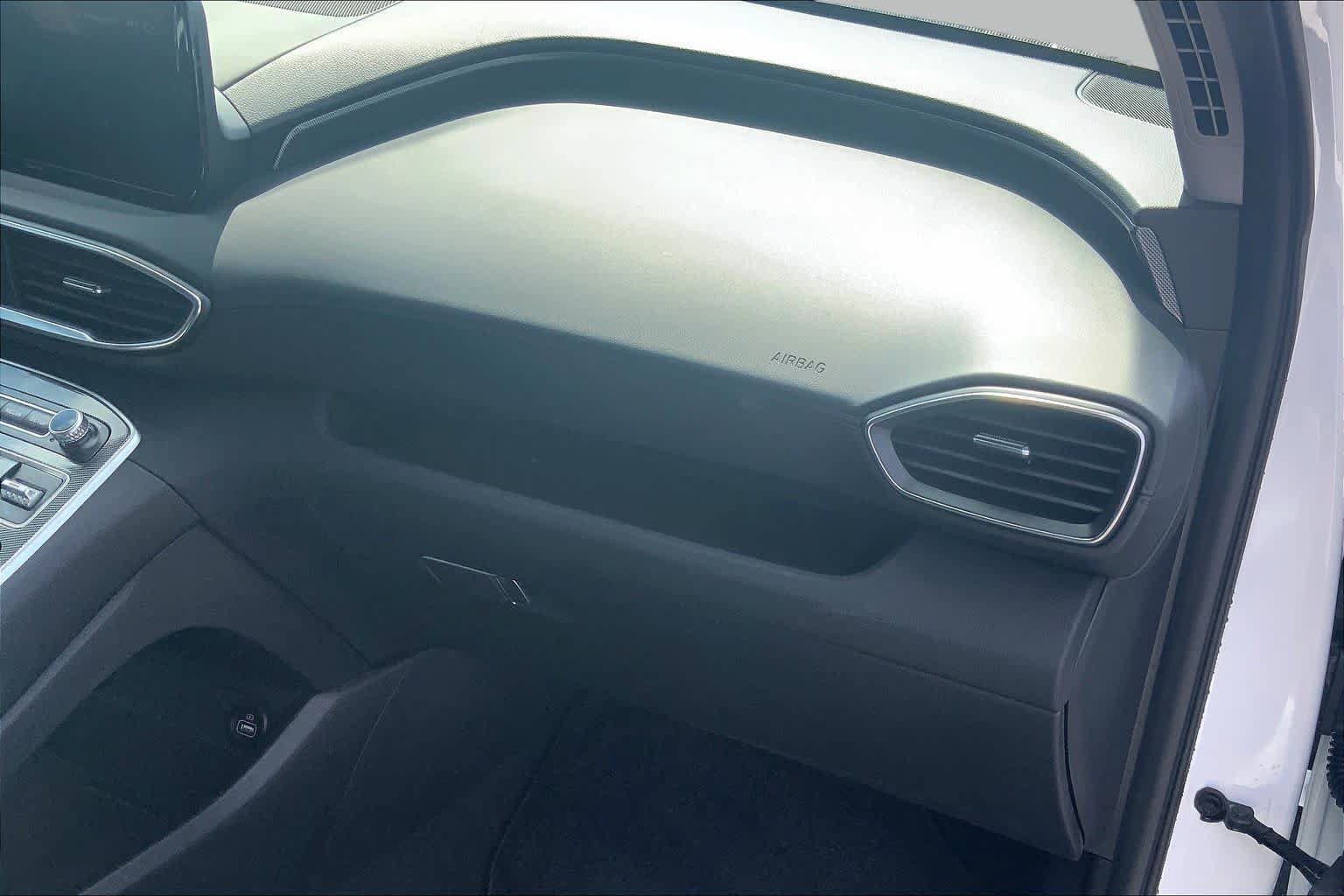 Used 2023 Hyundai Santa Fe SEL FWD image 18