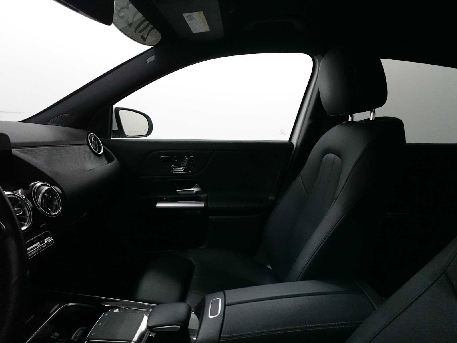Used 2023 Mercedes-Benz GLA 250 4MATIC image 14