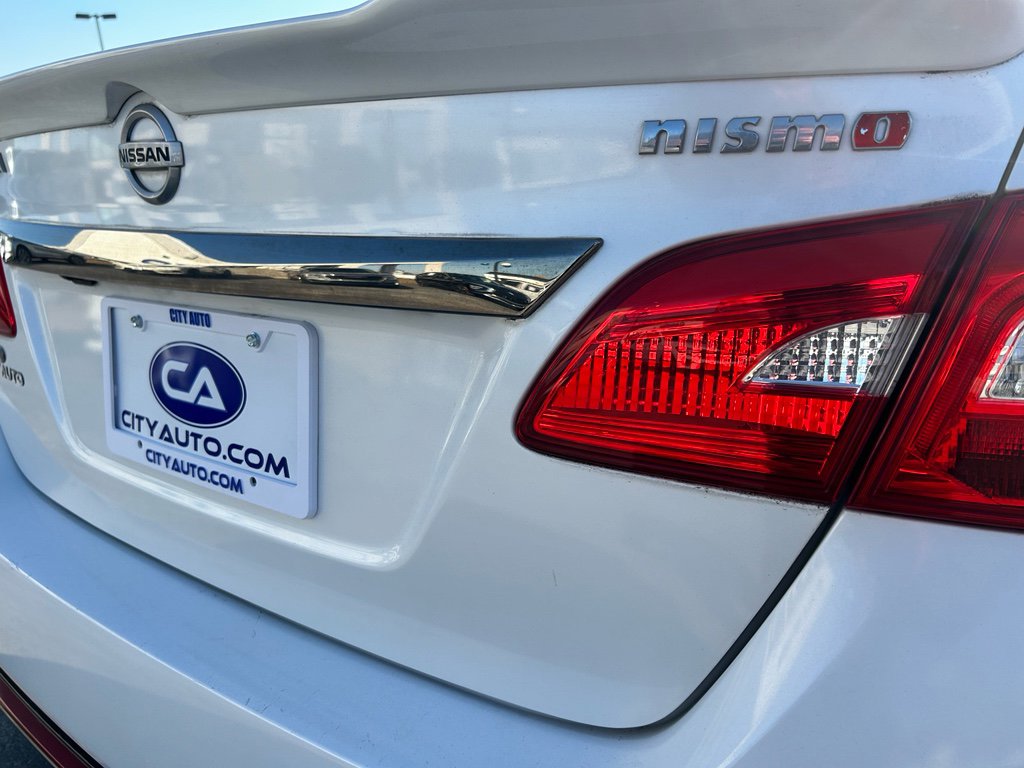 Used 2019 Nissan Sentra NISMO image 10