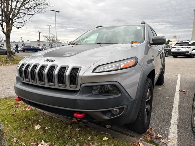 Used 2015 Jeep Cherokee Trailhawk w/ Comfort/Convenience Group image 1
