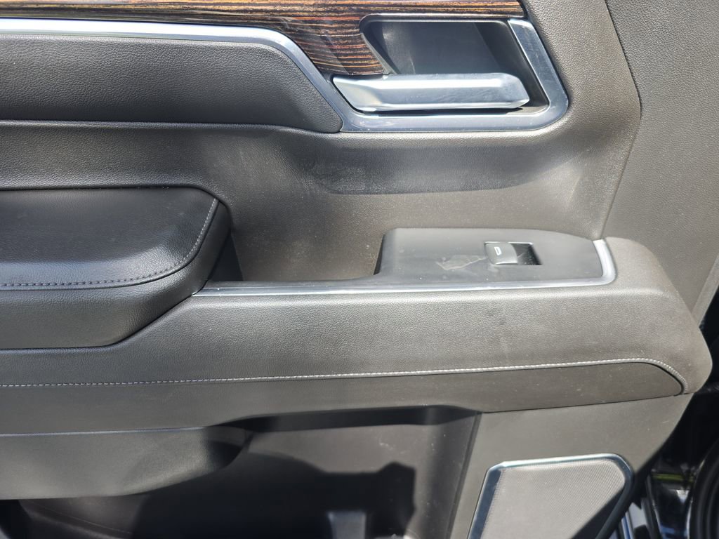 Used 2022 GMC Sierra 1500 Elevation image 14