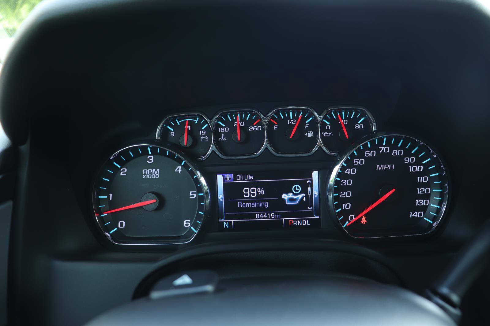 Used 2018 Chevrolet Tahoe LT image 31