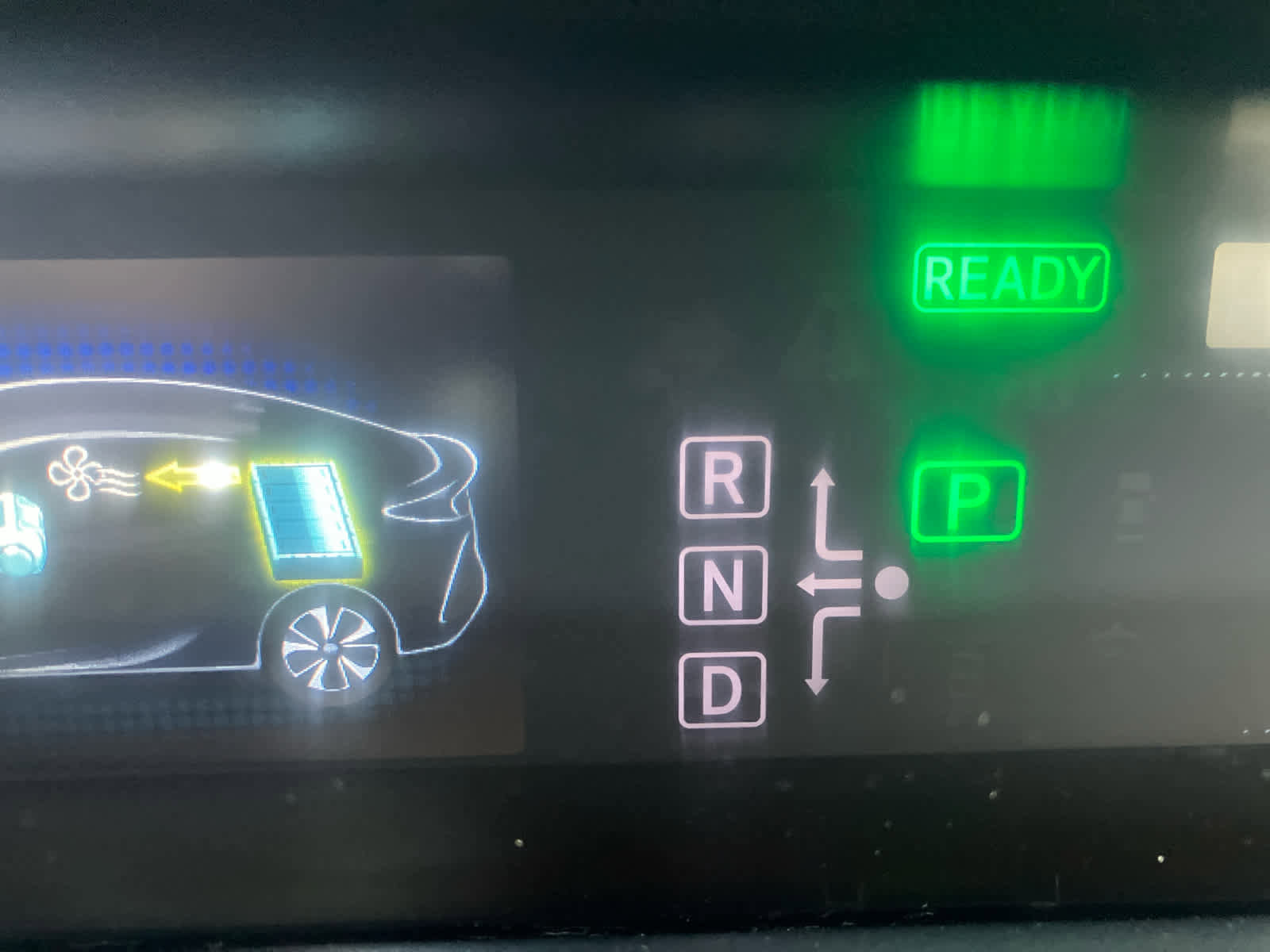 Used 2019 Toyota Prius Prime Advanced FWD image 16