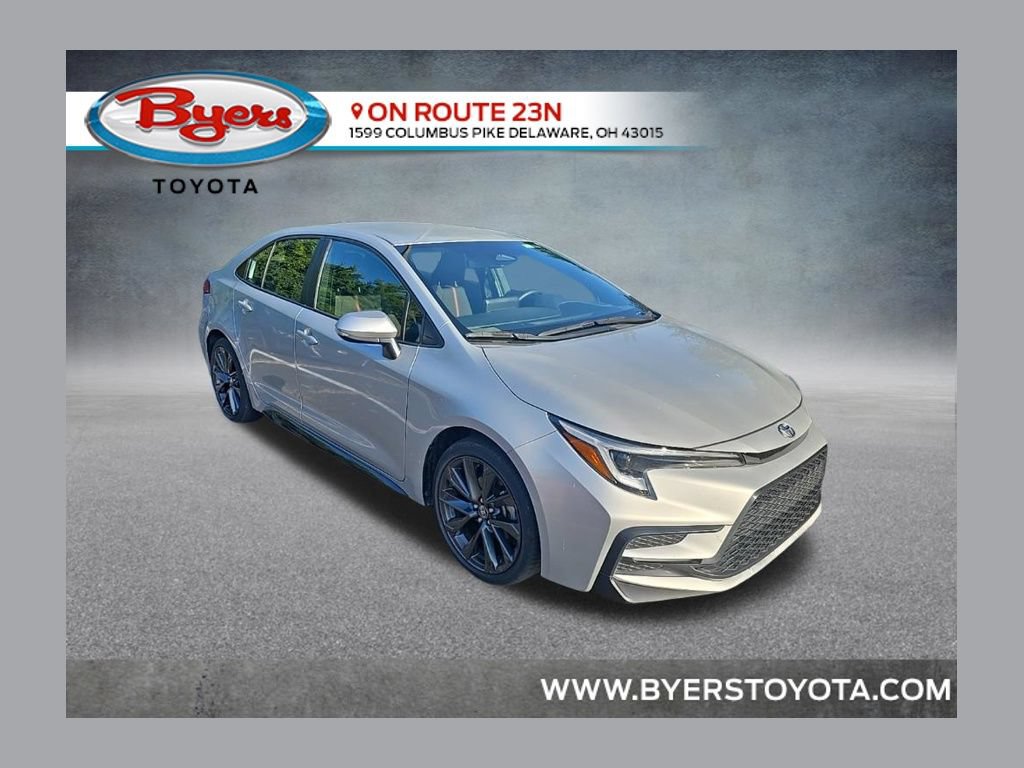Used 2025 Toyota Corolla SE FWD image 1