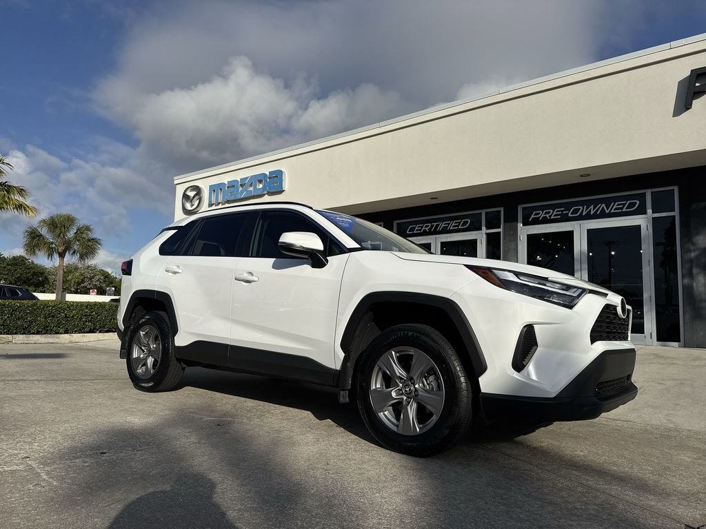 Used 2024 Toyota RAV4 XLE w/ Convenience Package image 22