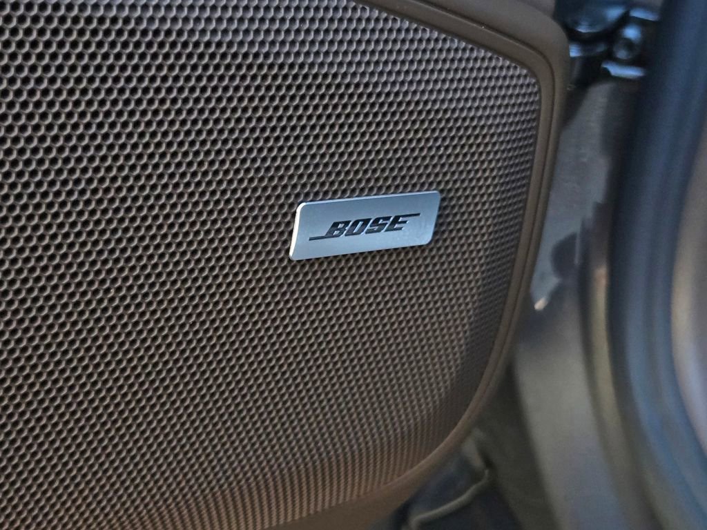 Used 2018 Porsche Panamera 4 AWD/4WD image 14