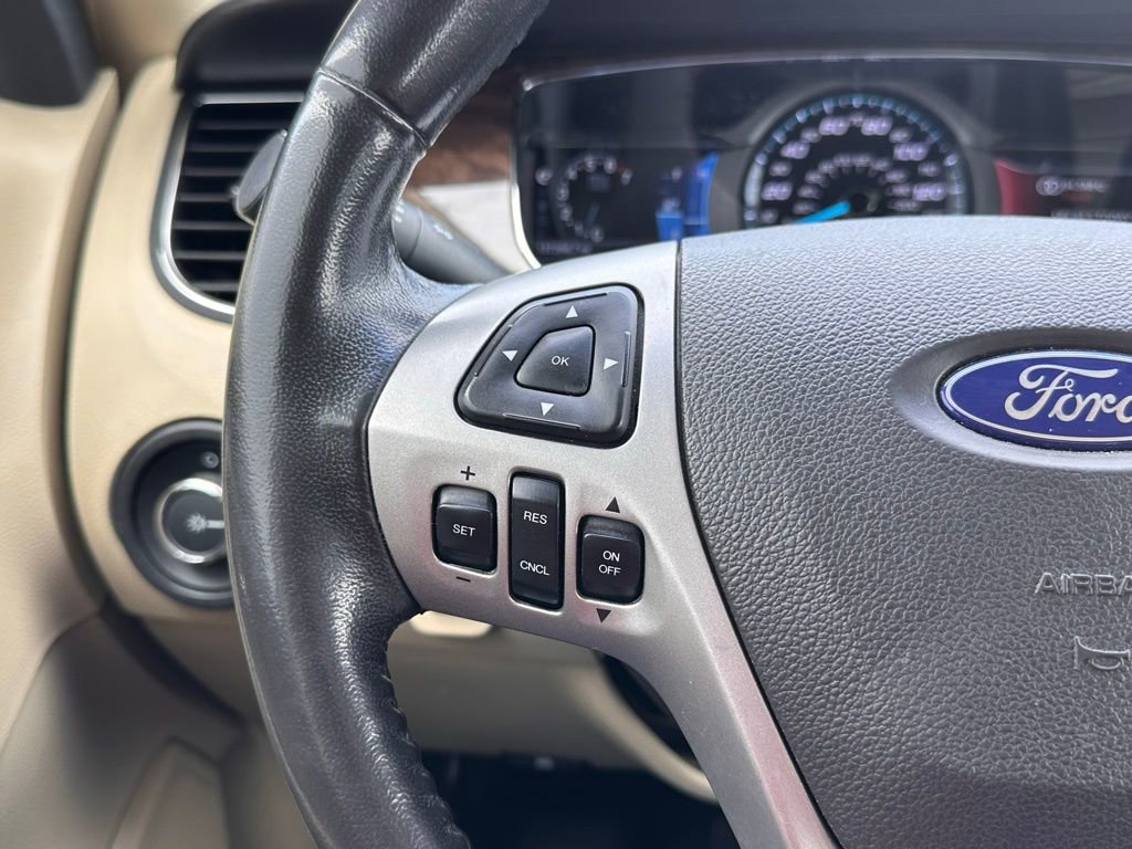Used 2013 Ford Taurus Limited image 27