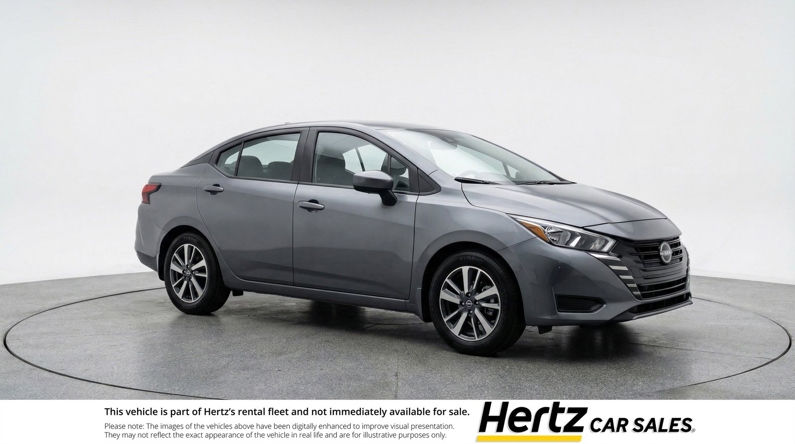 Used 2025 Nissan Versa SV image 1