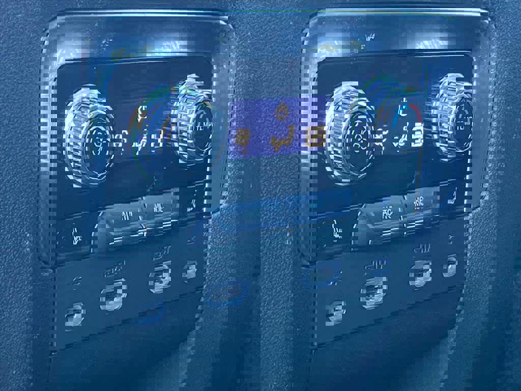 Used 2021 GMC Yukon XL Denali w/ LPO, Illumination Package image 26