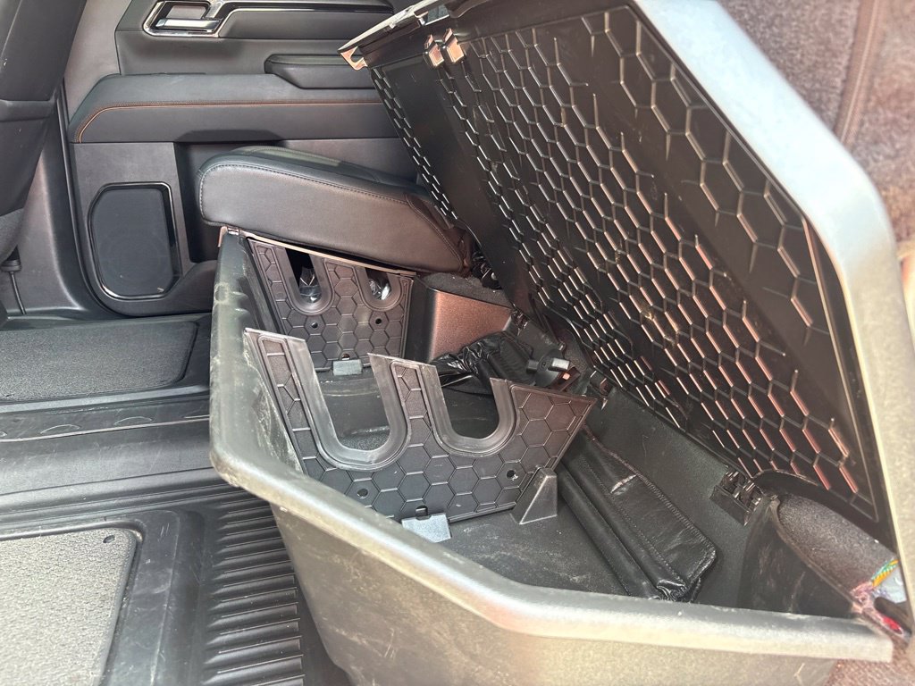 Used 2024 GMC Sierra 2500 AT4 w/ AT4 Preferred Package AWD/4WD image 45