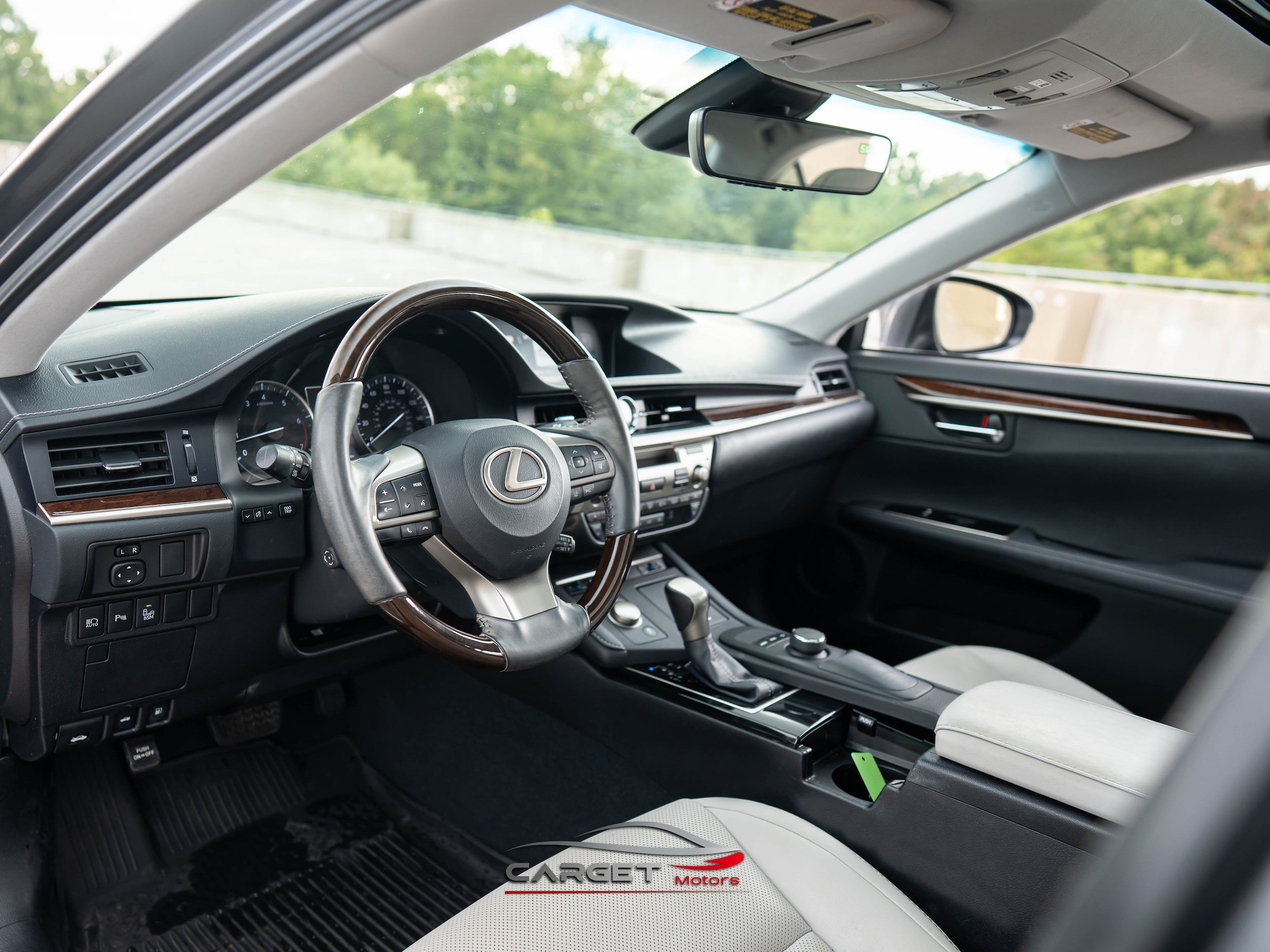 Used 2018 Lexus ES 350 w/ Premier Package FWD image 13