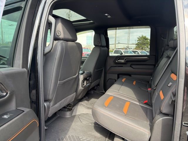 Used 2024 GMC Sierra 2500 AT4 w/ AT4 Premium Plus Package AWD/4WD image 15