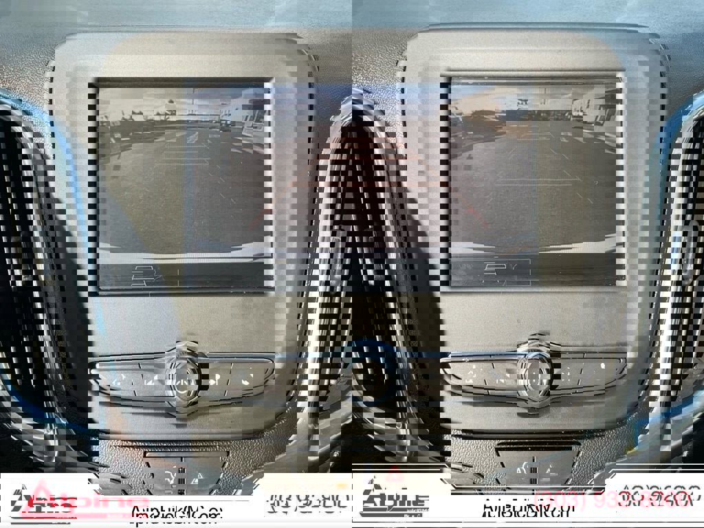 Used 2024 Chevrolet Equinox LT image 16