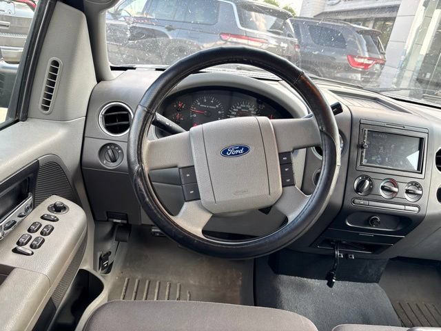 Used 2006 Ford F150 XLT AWD/4WD image 15