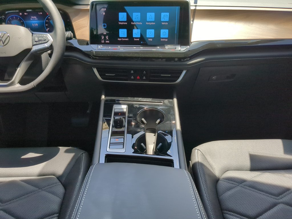 New 2026 Volkswagen Atlas SE FWD image 15