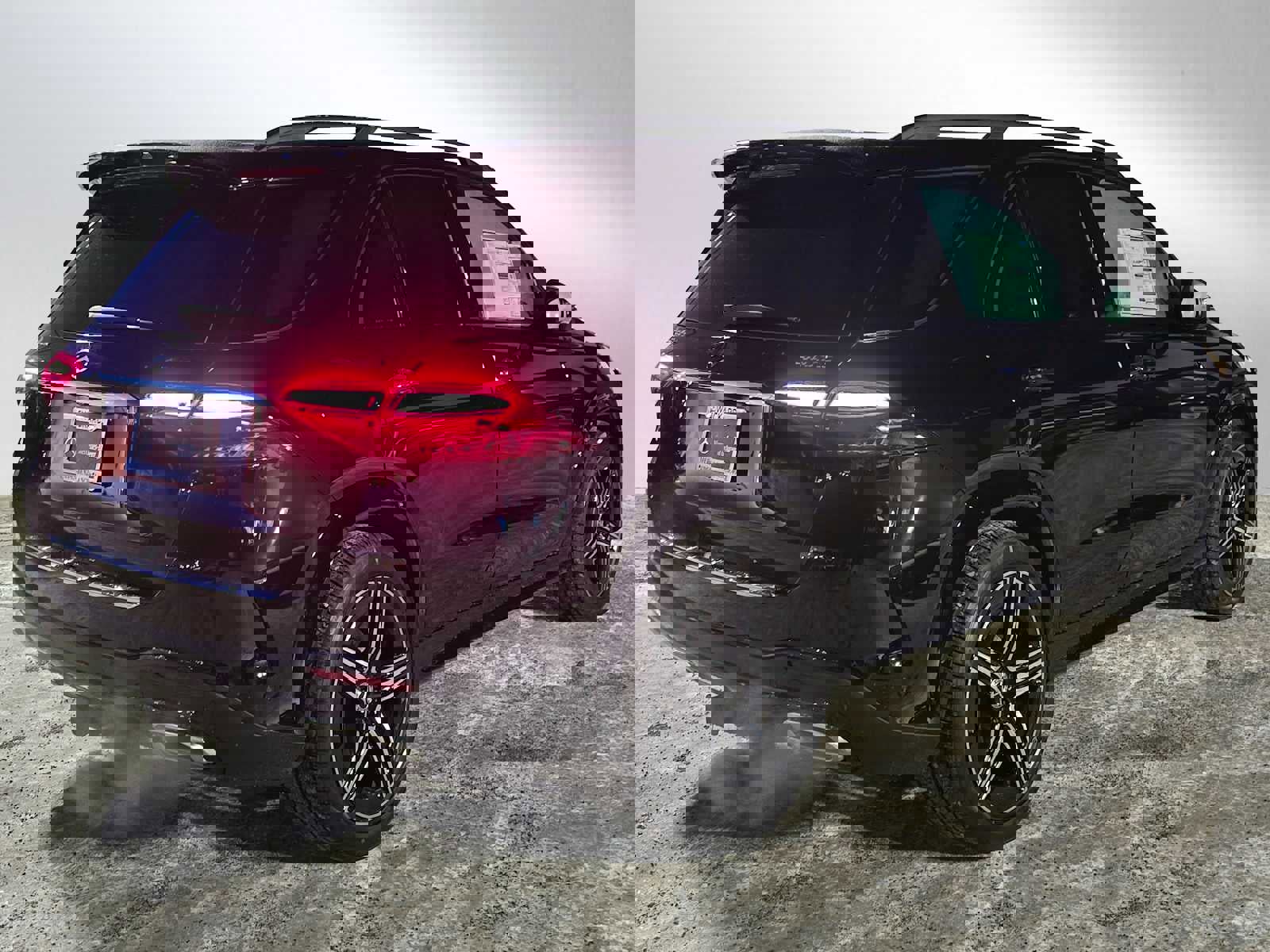 New 2026 Mercedes-Benz GLE 580 4MATIC image 3