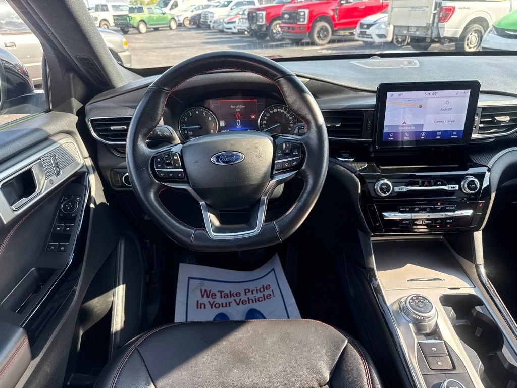 Used 2023 Ford Explorer ST-Line AWD/4WD image 14