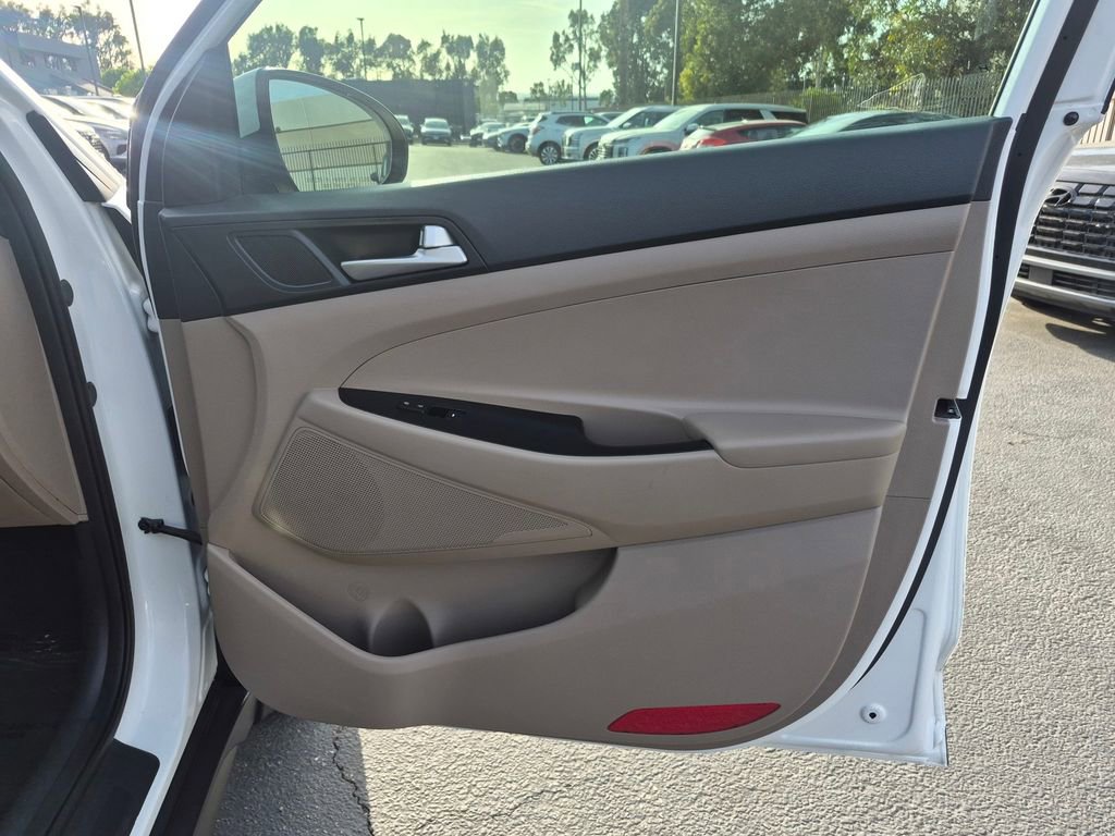 Used 2019 Hyundai Tucson SE image 22